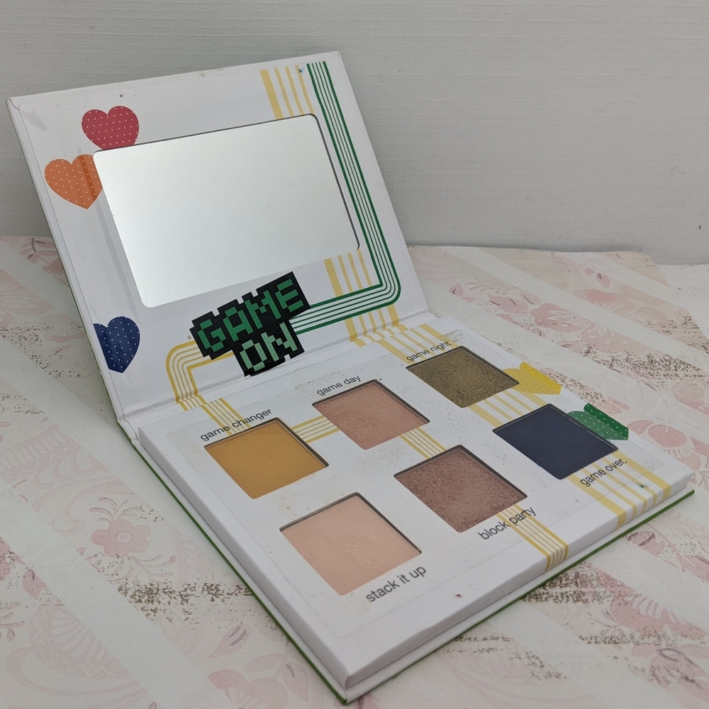 Tetris Game Eyeshadow Palette Makeup